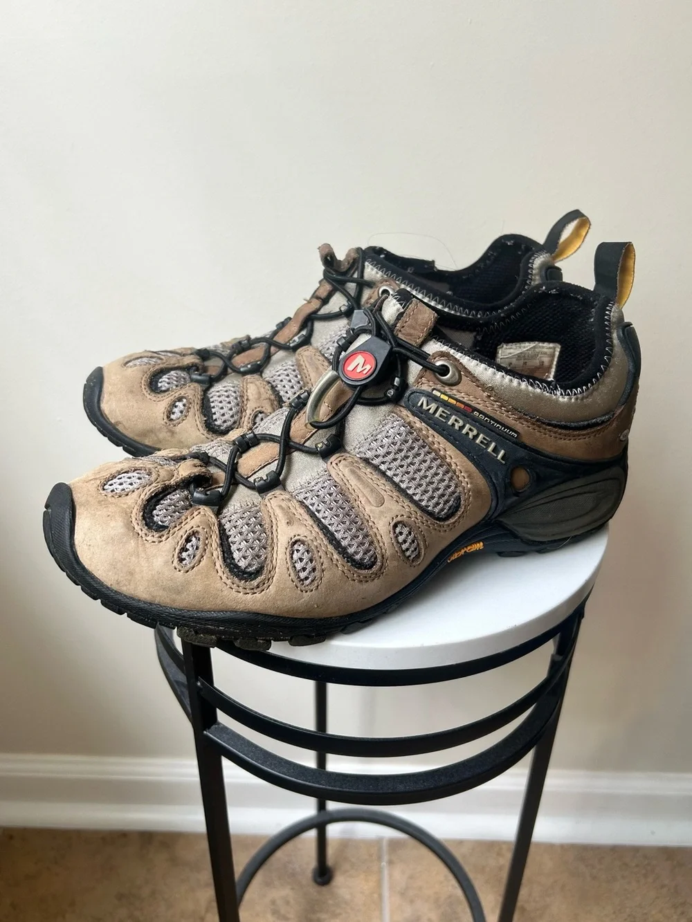 Merrell Men's Tan and Black Trail Sneakers